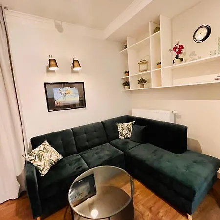 Elite Kwartal Kamienic Apartment